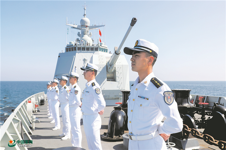 中国水艨艟艇编队实现“清静