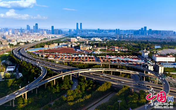 昆明落选十大“向往之城” 不断三年上榜“中国美不雅生涯都市”榜单