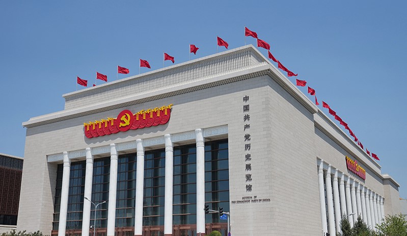 八项规定何以深刻改变中国？